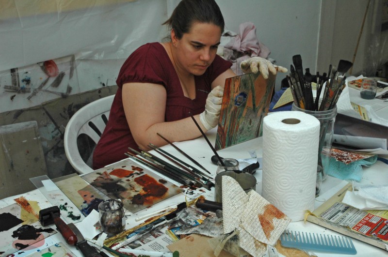 Making a plate/création d'une plaque